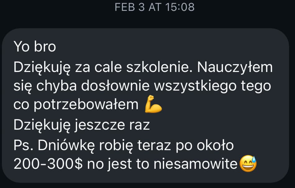 Wiadomość uczestnika o regularnym wyniku 200 do 300 dolarów dziennie po szkoleniu